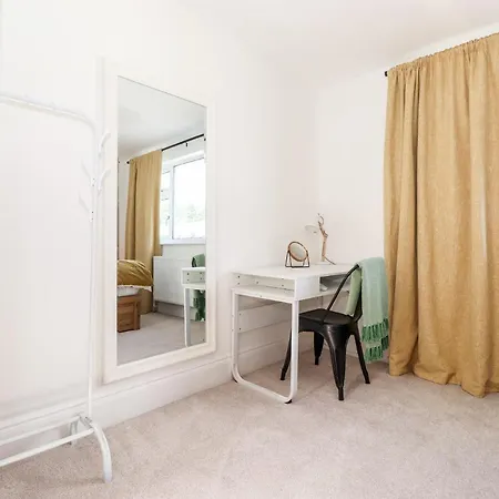 2 Alexandra Road Windermere